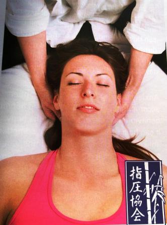 Shiatsu massage  on lady in Cardiff for stress and anxiety