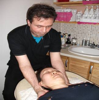 Close up photo of Japanese lady having Shiatsu at the Cardiff Shiatsu centre